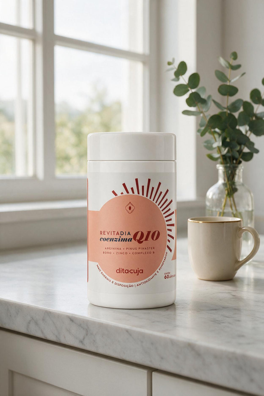 Revita Dia: após o café da manhã, tome 2 cápsulas do Revita Dia para mais disposição e energia